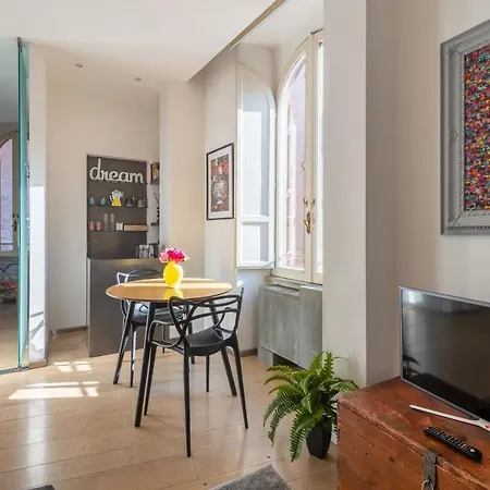 Maison Leonardo Pantheon Apartment Rome